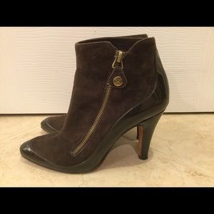 Modern Vintage brown suede/patent ankle boots